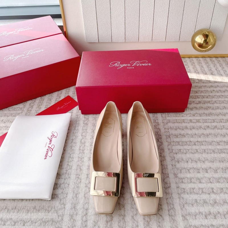 roger u1u1er flat shoes